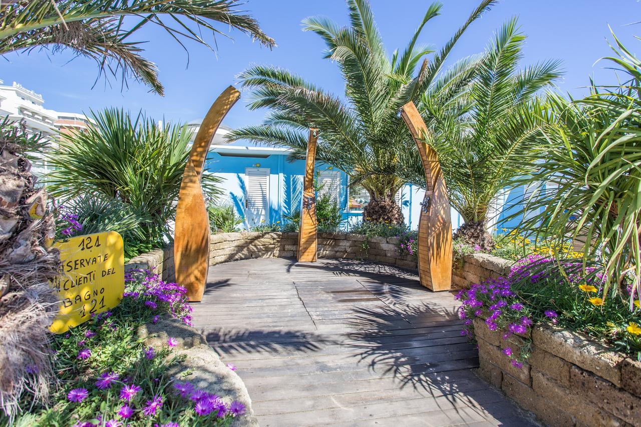 Hotel Nuovo Giardino Rimini Eksteriør bilde