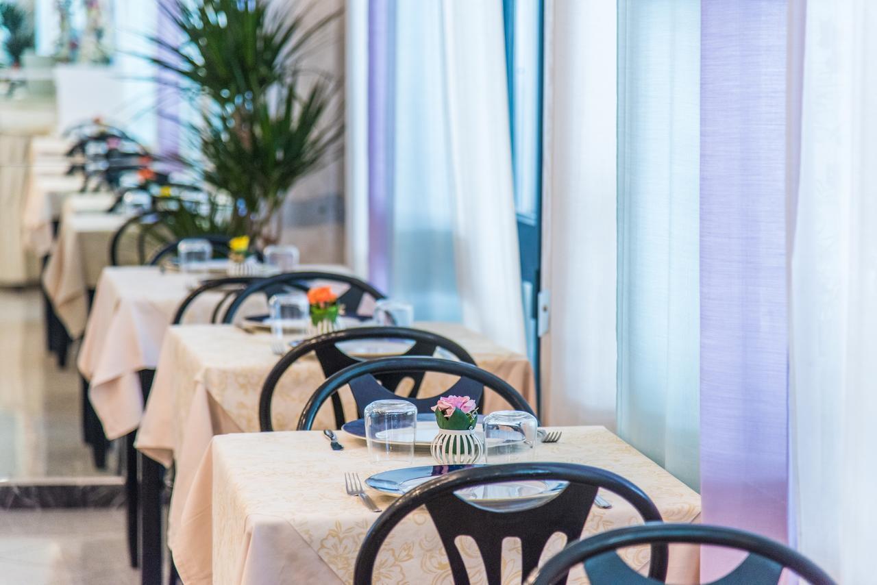 Hotel Nuovo Giardino Rimini Eksteriør bilde